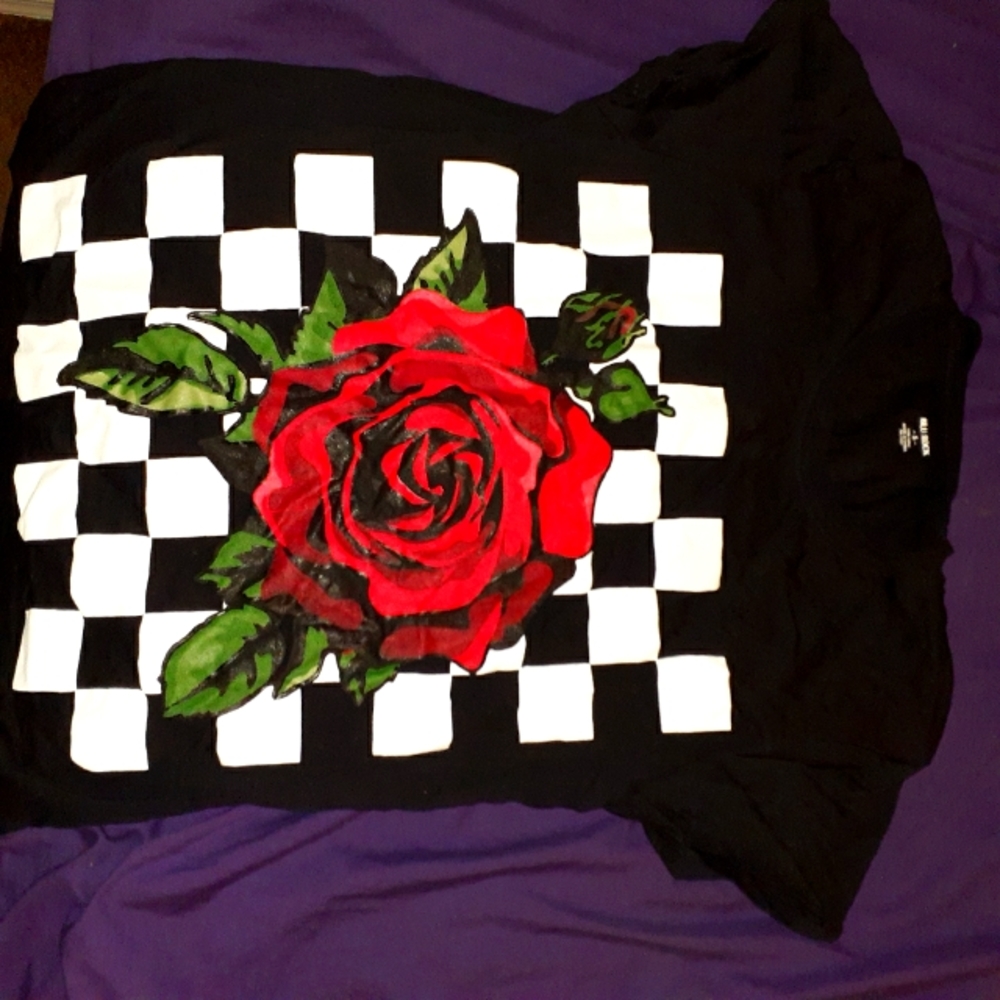 Blu Rock rose checkered Small T-Shirt